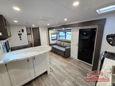 2026 Stratus SR302VBH - Photo 9