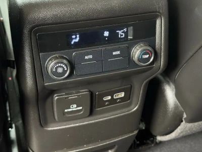 2022 GMC Acadia - Photo 24