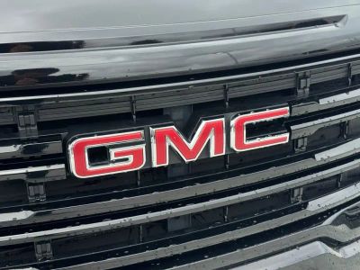 2022 GMC Acadia - Photo 9
