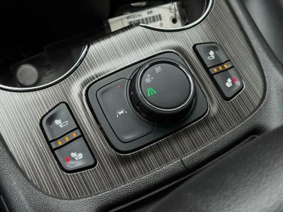 2022 GMC Acadia - Photo 39