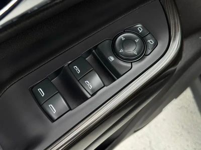 2022 GMC Acadia - Photo 30