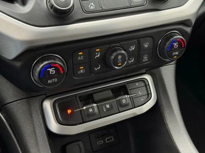 2022 GMC Acadia - Photo 37