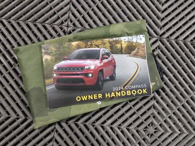 2024 Jeep Compass — photo 17 view