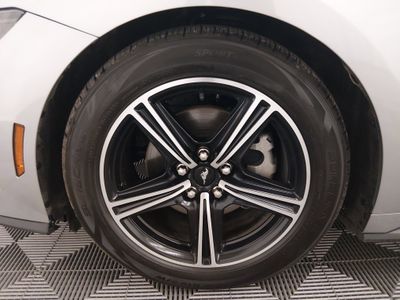 2024 Ford Mustang - Photo 10