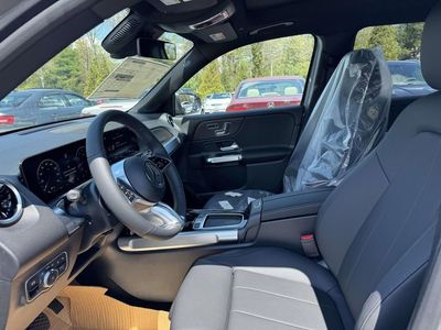 2026 Mercedes-Benz GLB - Photo 4