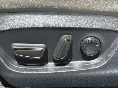 2022 Toyota Camry - Photo 8