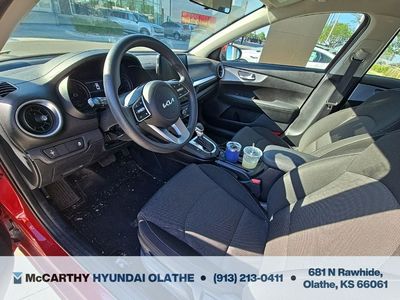2023 Kia Forte - Photo 3