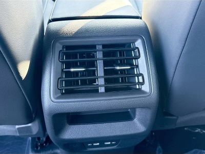 2026 Volkswagen Tiguan — photo 20 view