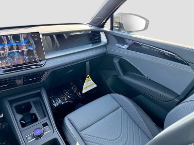 2026 Volkswagen Tiguan — photo 19 view