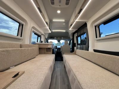 2027 Thor Motor Coach PALLADIUM — interior view
