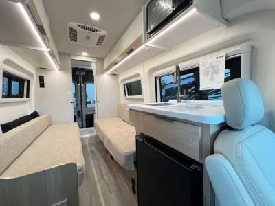2027 Thor Motor Coach PALLADIUM — engine compartment view