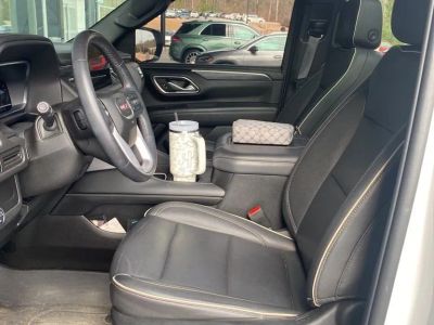 2023 GMC Yukon - Photo 4
