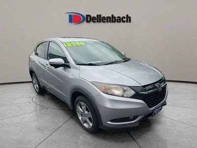 2016 Honda HR-V — detail view