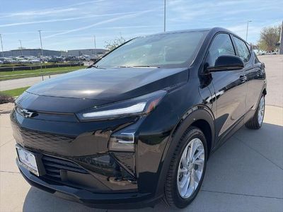 2027 Chevrolet Bolt - Photo 4