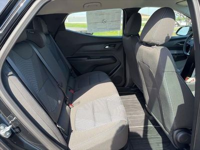 2027 Chevrolet Bolt - Photo 32