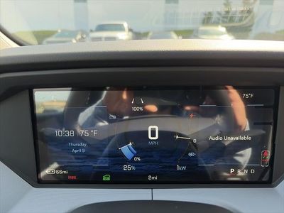 2027 Chevrolet Bolt - Photo 12