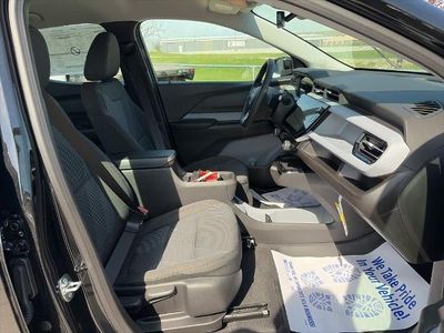 2027 Chevrolet Bolt - Photo 26