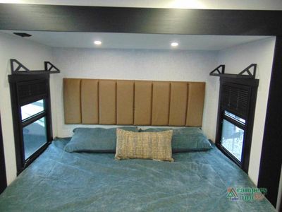 2025 Forest River RV Salem Hemisphere - Photo 40
