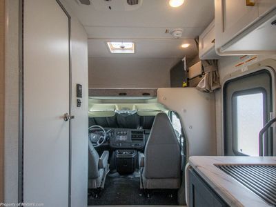 2026 Thor Motor Coach Quantum - Photo 4