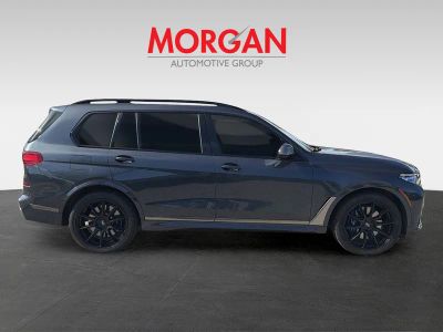 2022 BMW X7 — rear three-quarter view