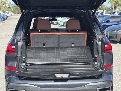 2022 BMW X7 — photo 11 view