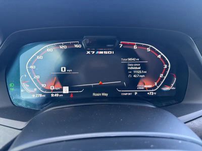 2022 BMW X7 — photo 38 view