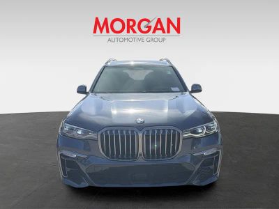2022 BMW X7 — side profile view