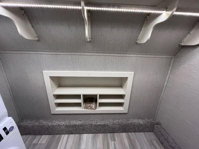 2022 VanLeigh RV Beacon - Photo 38