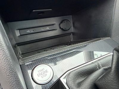 2026 Volkswagen Taos - Photo 24