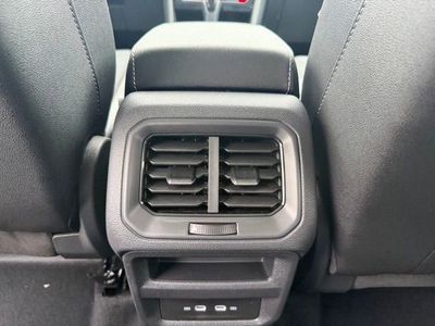 2026 Volkswagen Taos - Photo 8