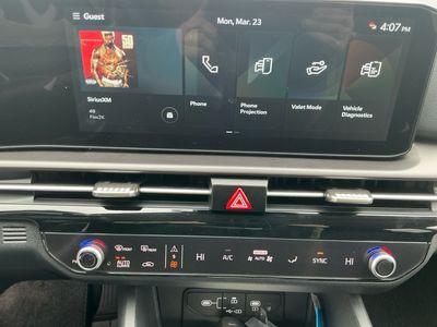 2026 Kia Sportage - Photo 12