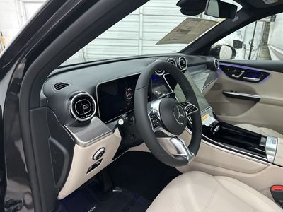 2026 Mercedes-Benz GLC - Photo 9
