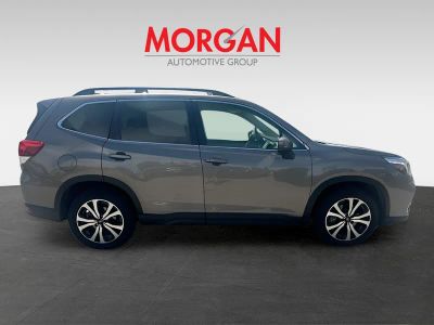 2021 Subaru Forester — photo 8 view