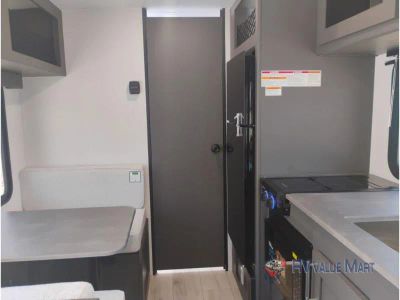 2027 Coachmen RV RV remote - Photo 17
