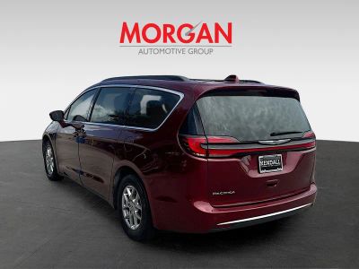 2021 Chrysler Pacifica — interior view