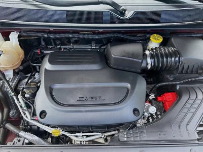 2021 Chrysler Pacifica — photo 32 view