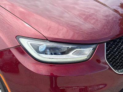 2021 Chrysler Pacifica — photo 31 view