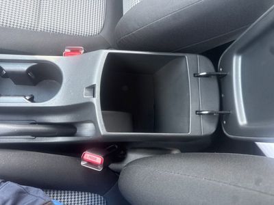 2023 Hyundai Kona SE - Photo 23