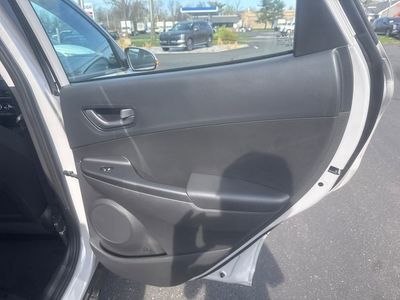 2023 Hyundai Kona SE - Photo 30