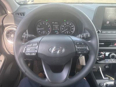 2023 Hyundai Kona SE - Photo 17
