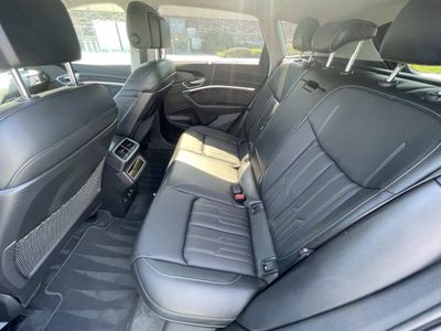 2021 Audi e-tron - Photo 8