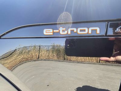 2021 Audi e-tron - Photo 15