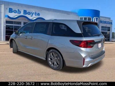 2026 Honda Odyssey — rear three-quarter view