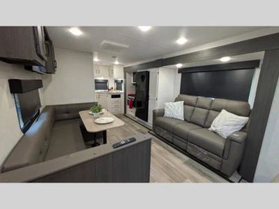 2025 Venture RV Stratus — engine compartment view
