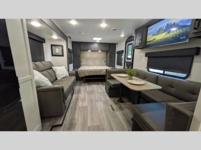 2025 Venture RV Stratus — photo 9 view