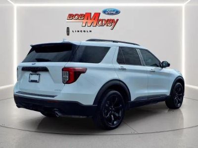 2024 Ford Explorer — interior view