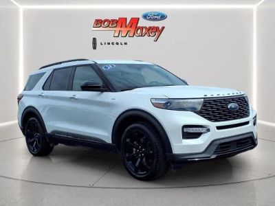 2024 Ford Explorer — rear three-quarter view