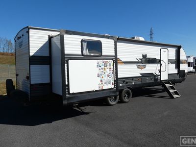 2022 Forest River Wildwood - Photo 3