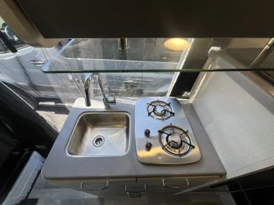 2023 Thor Motor Coach SANCTURARY 4X4 — photo 7 view