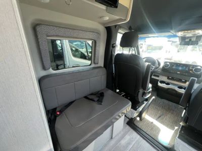 2023 Thor Motor Coach SANCTURARY 4X4 — photo 10 view